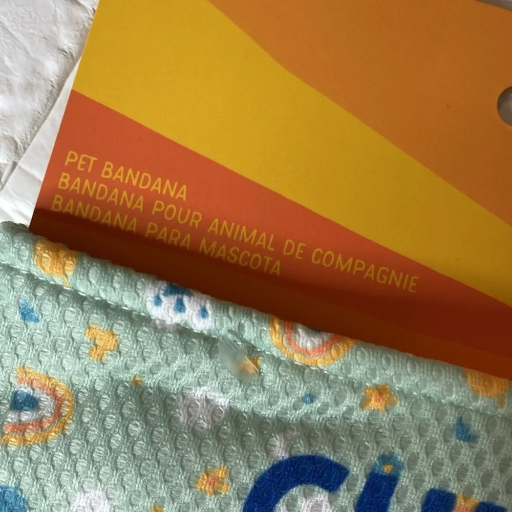 New Disney Pet Bandana “Chill Out”